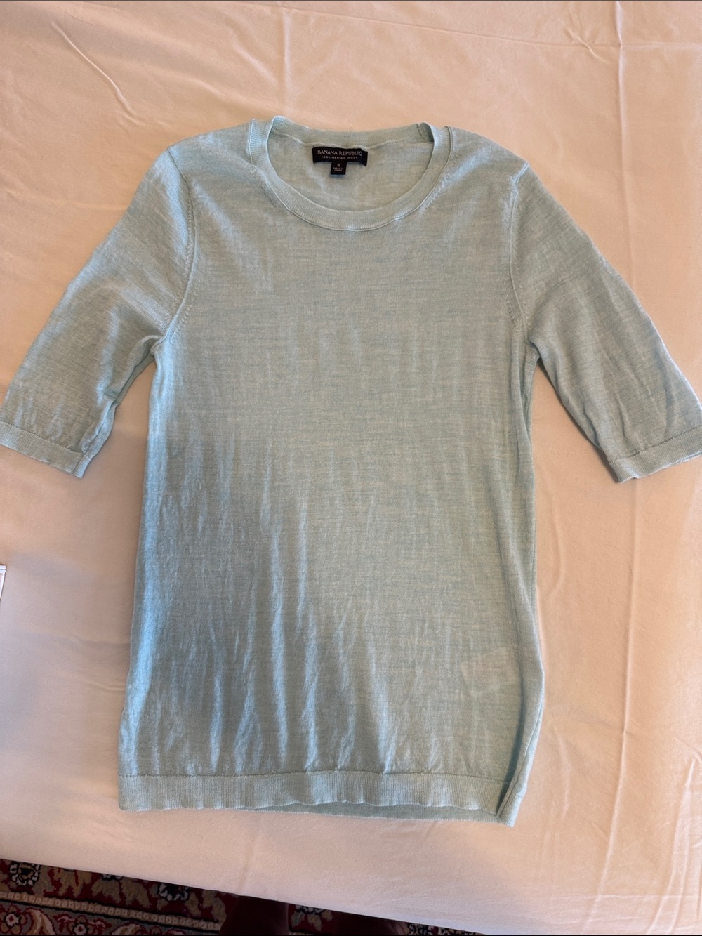 GUC Banana Republic Light Heathered Mint 100% Merino Wool Short Sleeve Top